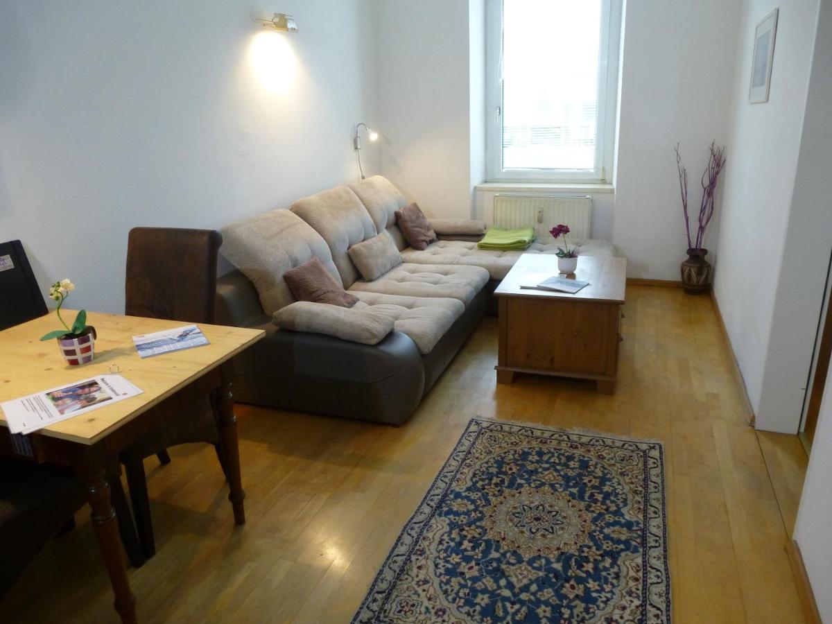 Charming, Central, Spacious Apartment Innsbruck Esterno foto