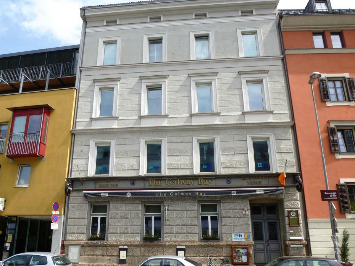 Charming, Central, Spacious Apartment Innsbruck Esterno foto