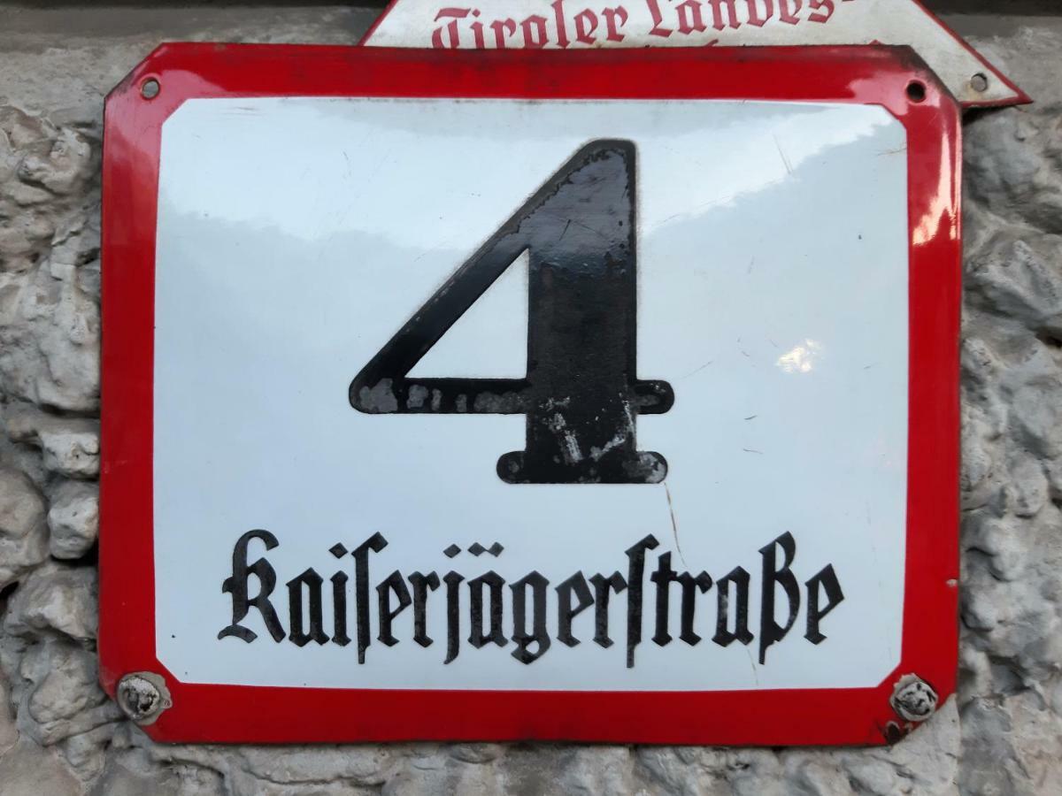 Charming, Central, Spacious Apartment Innsbruck Esterno foto