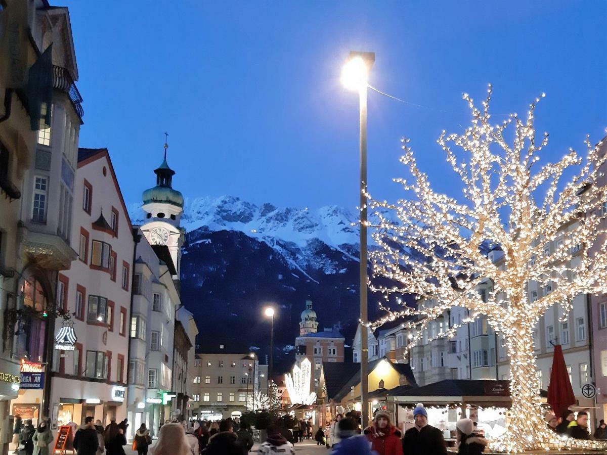 Charming, Central, Spacious Apartment Innsbruck Esterno foto